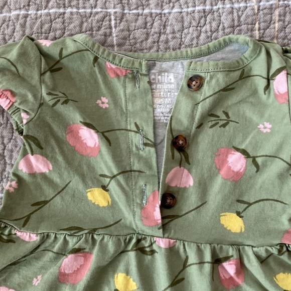 ✨4/$20✨ Carter's floral oversized top / dress (6-9 months) - Picture 5 of 8